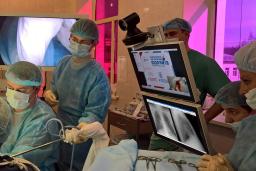 YSAR’s Mobile Solution for Surgeons